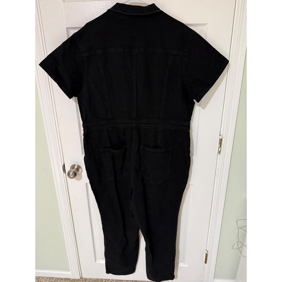 Good American Black Denim Short Sleeve Utility Jumpsuit Size 6 - Picture 2 of 4